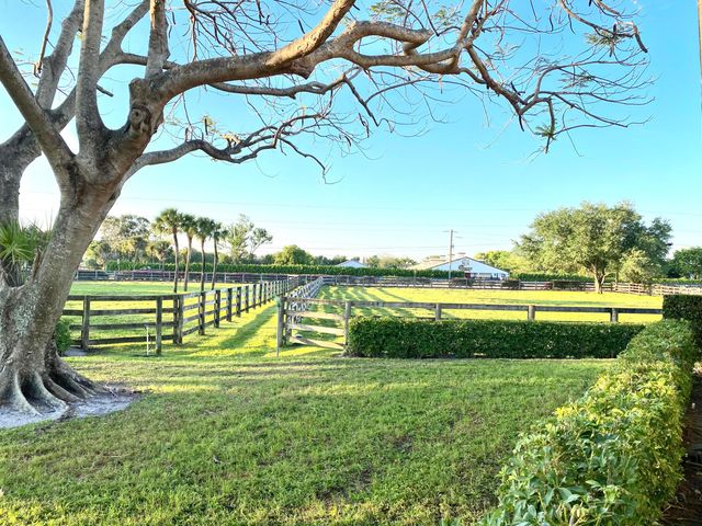 5110 S Shore Boulevard, Wellington, FL 33449