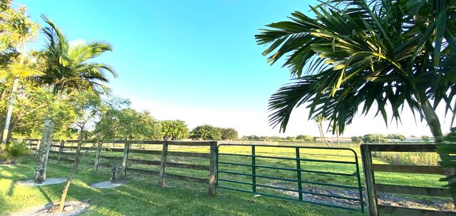 5110 S Shore Boulevard, Wellington, FL 33449