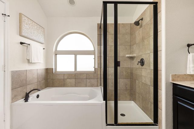 2400 Leonards PASS, Leander, TX 78641