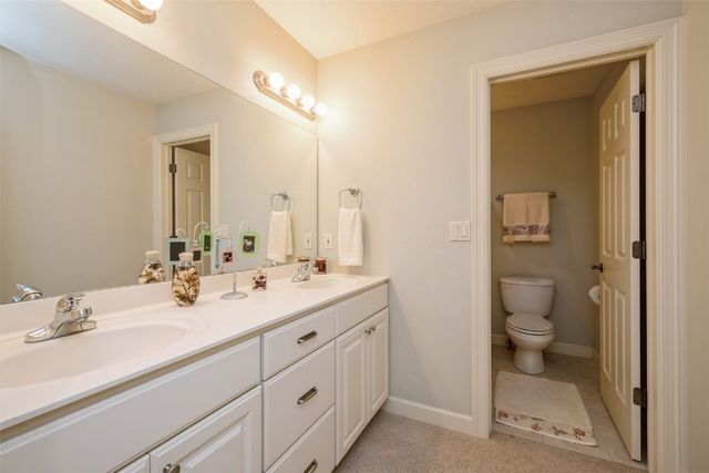 2726 Seneca Court NE, Cedar Rapids, IA 52402