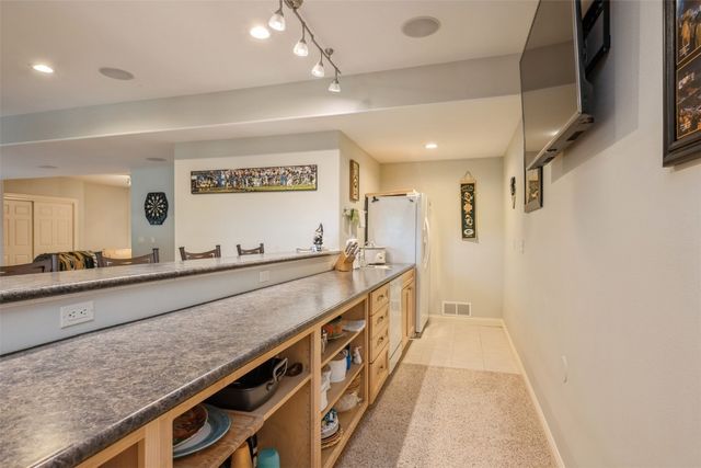 2726 Seneca Court NE, Cedar Rapids, IA 52402