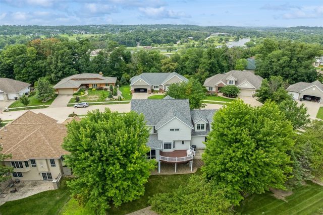 2726 Seneca Court NE, Cedar Rapids, IA 52402