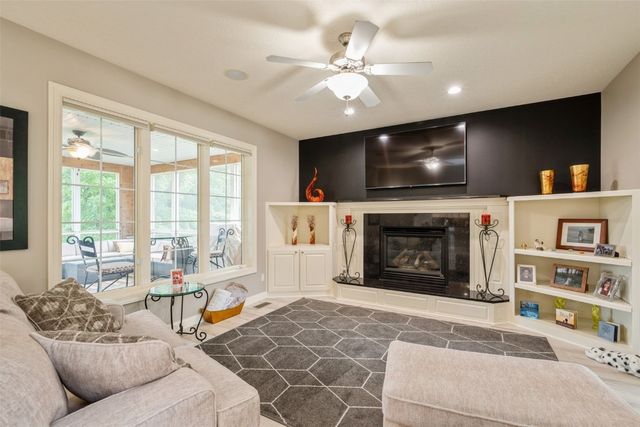 2726 Seneca Court NE, Cedar Rapids, IA 52402