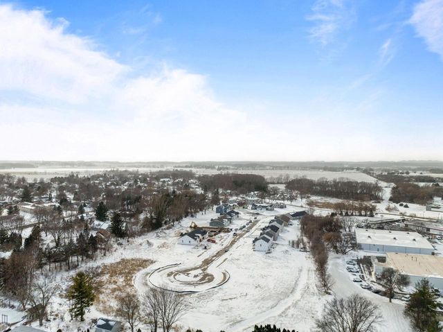 1582 Meadowview COURT, Whitewater, WI 53190