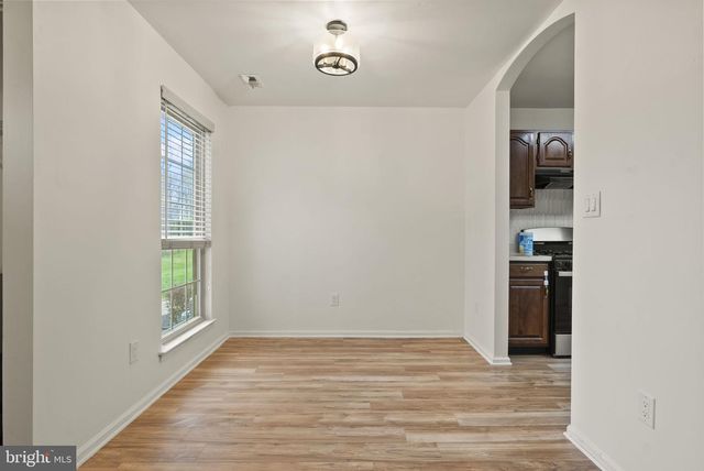 322 STEEPLECHASE CT, Woodbury, NJ 08096