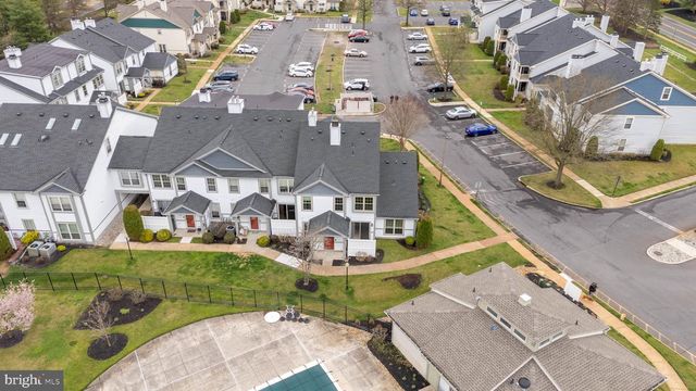 322 STEEPLECHASE CT, Woodbury, NJ 08096