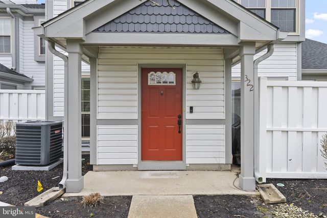 322 STEEPLECHASE CT, Woodbury, NJ 08096
