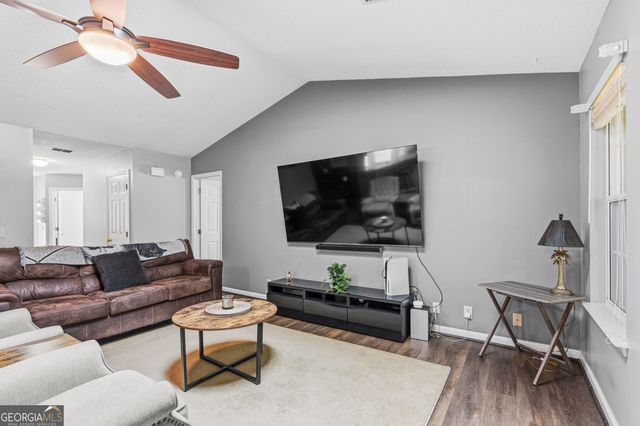 204 Azalea Court, Kingsland, GA 31548