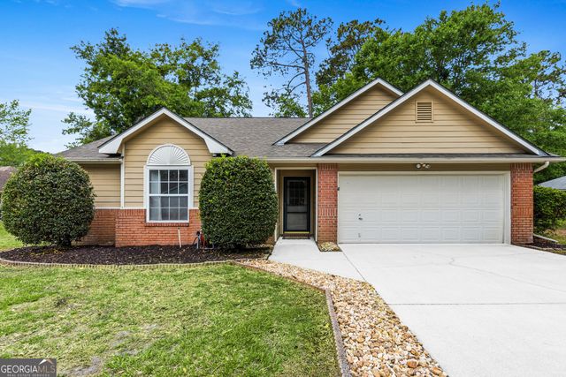 204 Azalea Court, Kingsland, GA 31548