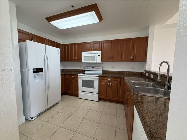 11103 NW 83rd Street 103, Doral, FL 33178