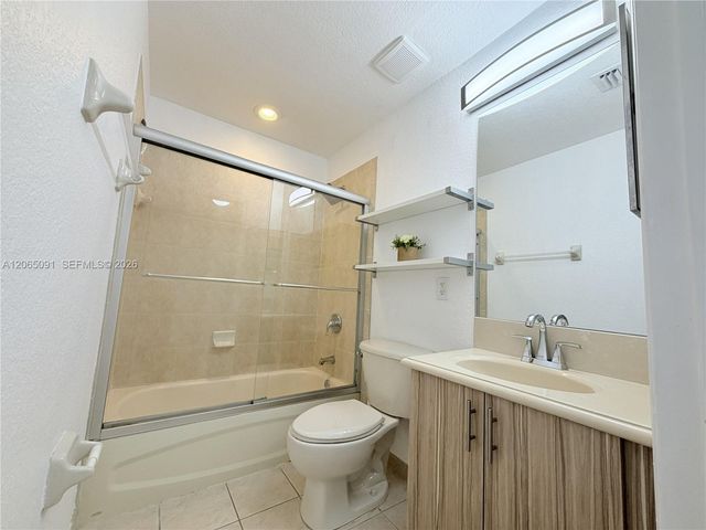 11103 NW 83rd Street 103, Doral, FL 33178