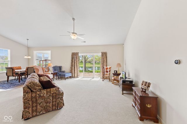 5855 W Port Drive, Mccordsville, IN 46055