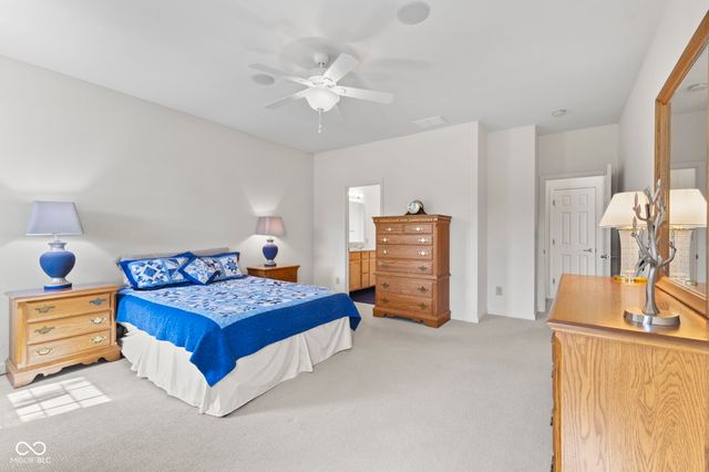 5855 W Port Drive, Mccordsville, IN 46055