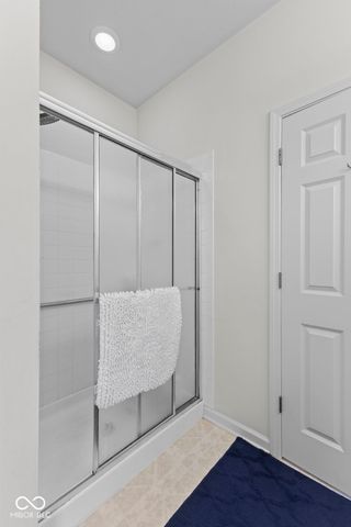 5855 W Port Drive, Mccordsville, IN 46055