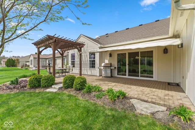 5855 W Port Drive, Mccordsville, IN 46055