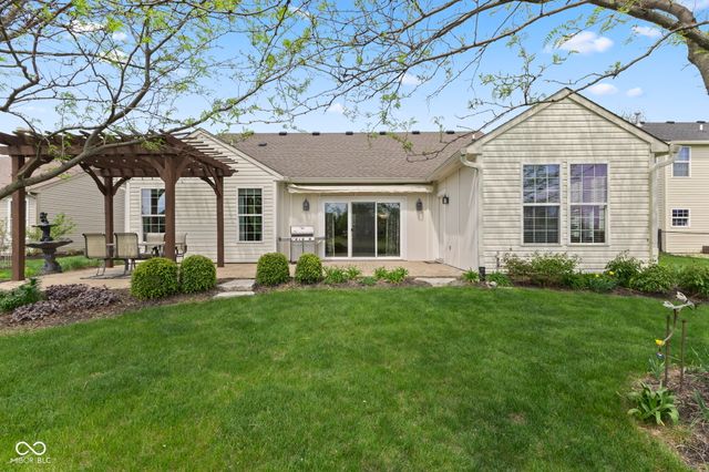 5855 W Port Drive, Mccordsville, IN 46055