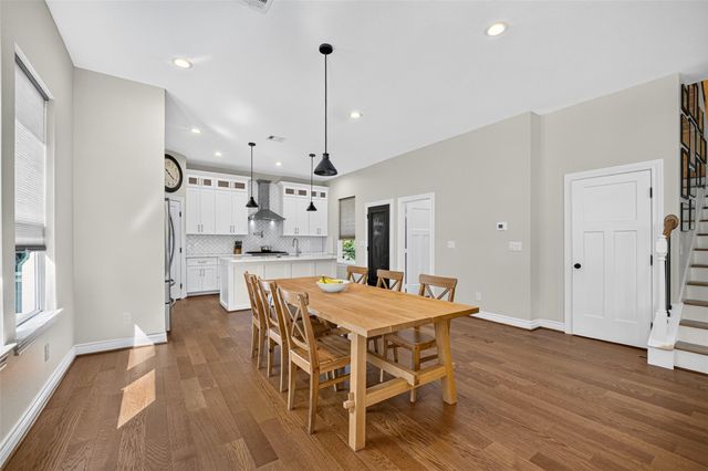 107.5 Shirleen Drive, Seabrook, TX 77586