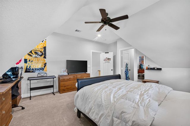 107.5 Shirleen Drive, Seabrook, TX 77586