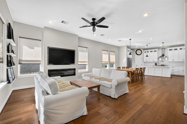 107.5 Shirleen Drive, Seabrook, TX 77586