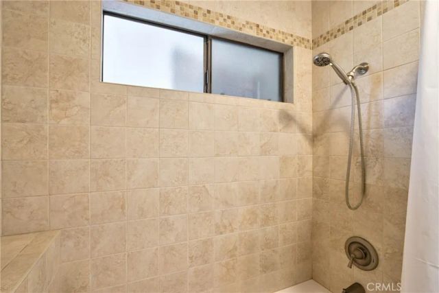 926 Lupine Hills Drive 15, Vista, CA 92081