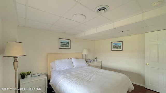 70 Travis Place, Athens, NY 12015