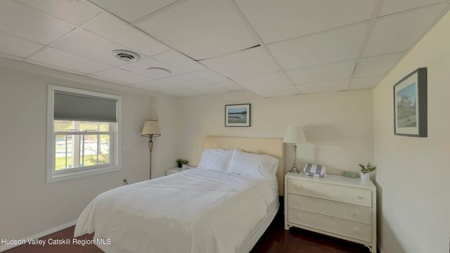 70 Travis Place, Athens, NY 12015