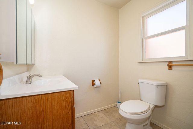 2610 JEFFERSON Avenue, El Paso, TX 79930