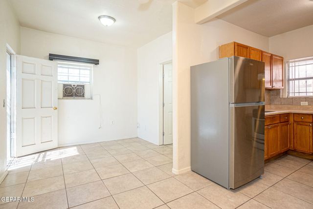 2610 JEFFERSON Avenue, El Paso, TX 79930
