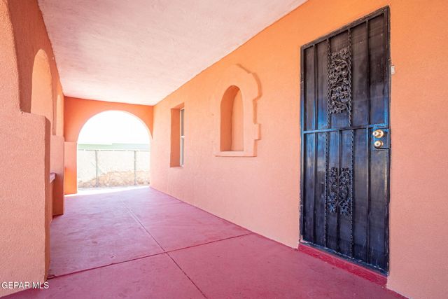 2610 JEFFERSON Avenue, El Paso, TX 79930