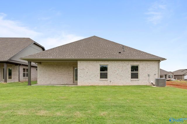 131 Hillis Lane, Hazel Green, AL 35750