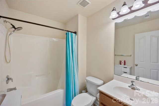 1086 Arrowhead Drive SE, Concord, NC 28025