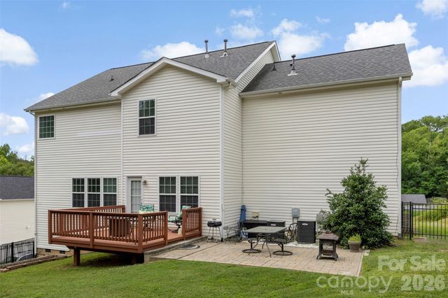 1086 Arrowhead Drive SE, Concord, NC 28025