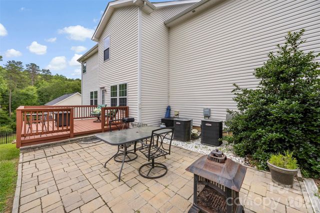 1086 Arrowhead Drive SE, Concord, NC 28025