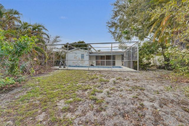 2005 N 31st Ave, Hollywood, FL 33021
