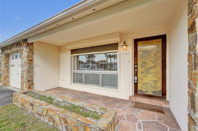 2005 N 31st Ave, Hollywood, FL 33021