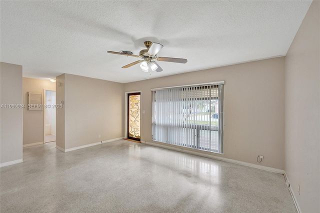 2005 N 31st Ave, Hollywood, FL 33021