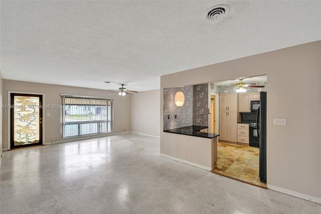 2005 N 31st Ave, Hollywood, FL 33021