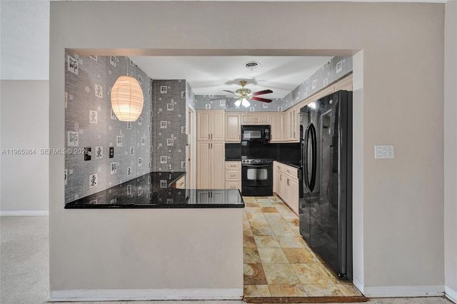 2005 N 31st Ave, Hollywood, FL 33021