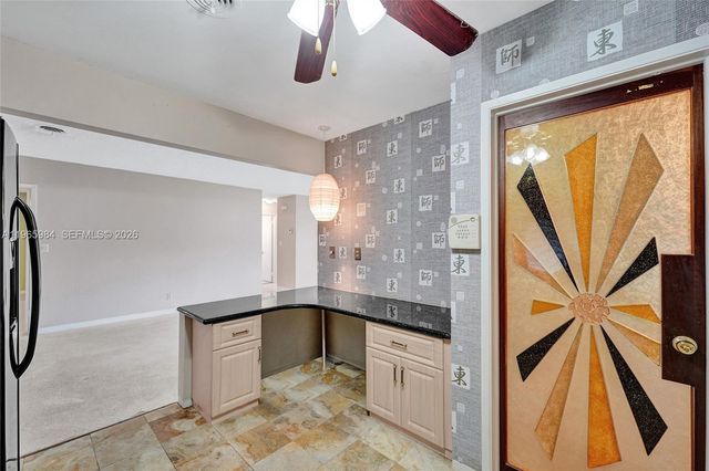 2005 N 31st Ave, Hollywood, FL 33021