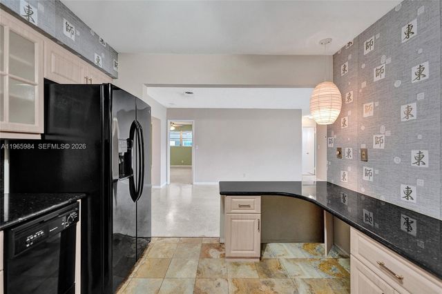 2005 N 31st Ave, Hollywood, FL 33021