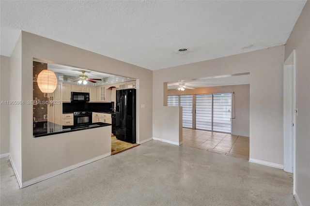 2005 N 31st Ave, Hollywood, FL 33021