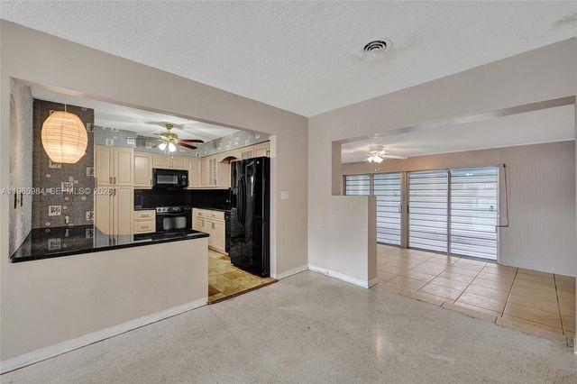 2005 N 31st Ave, Hollywood, FL 33021