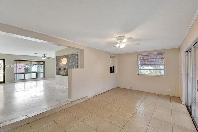 2005 N 31st Ave, Hollywood, FL 33021