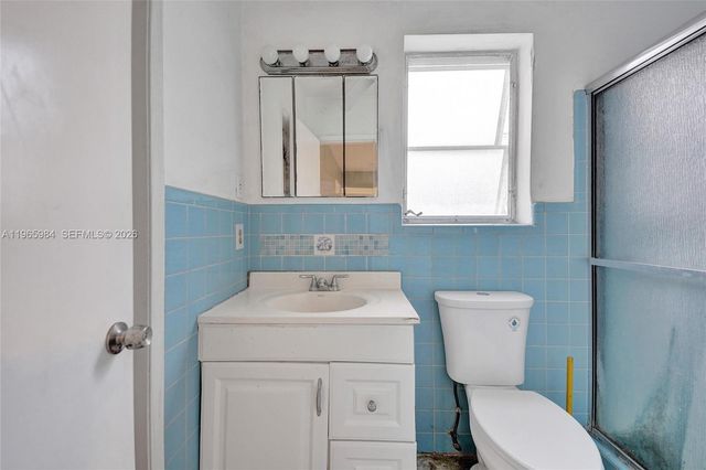 2005 N 31st Ave, Hollywood, FL 33021