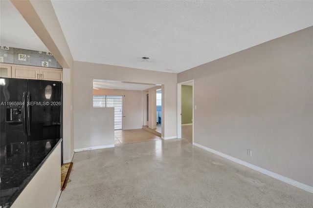 2005 N 31st Ave, Hollywood, FL 33021