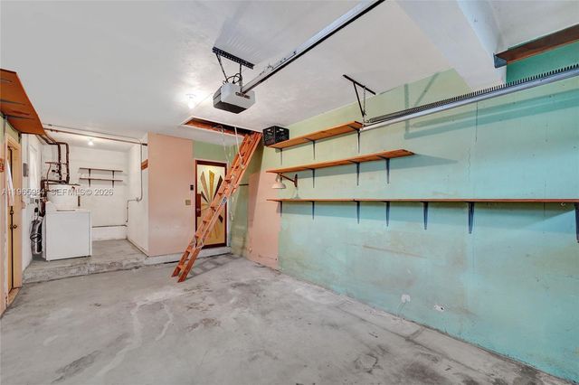 2005 N 31st Ave, Hollywood, FL 33021