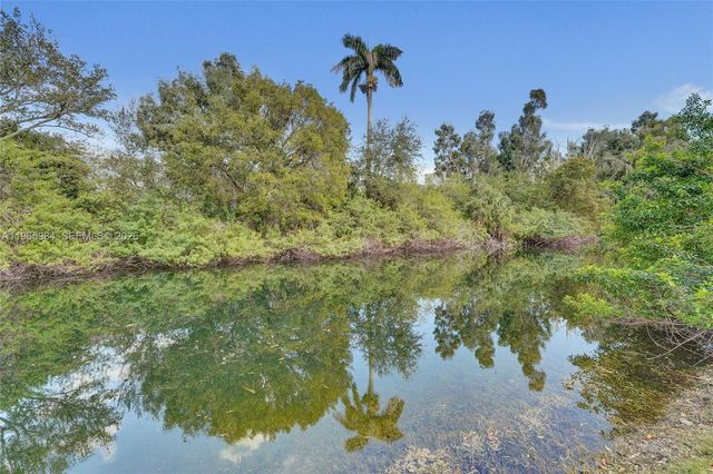 2005 N 31st Ave, Hollywood, FL 33021