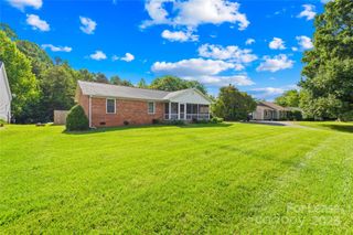 13715 Mayes Road, Huntersville, NC 28078