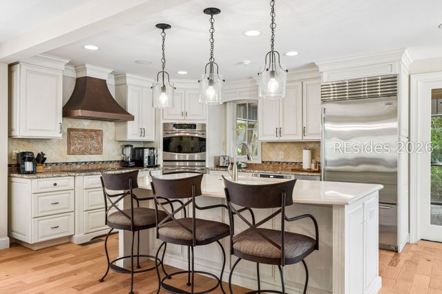 17 Duck Hawk Rd, Hilton Head Island, SC 29928