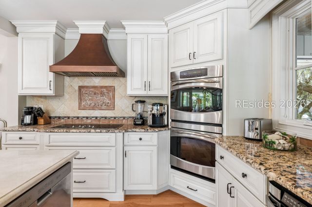17 Duck Hawk Rd, Hilton Head Island, SC 29928